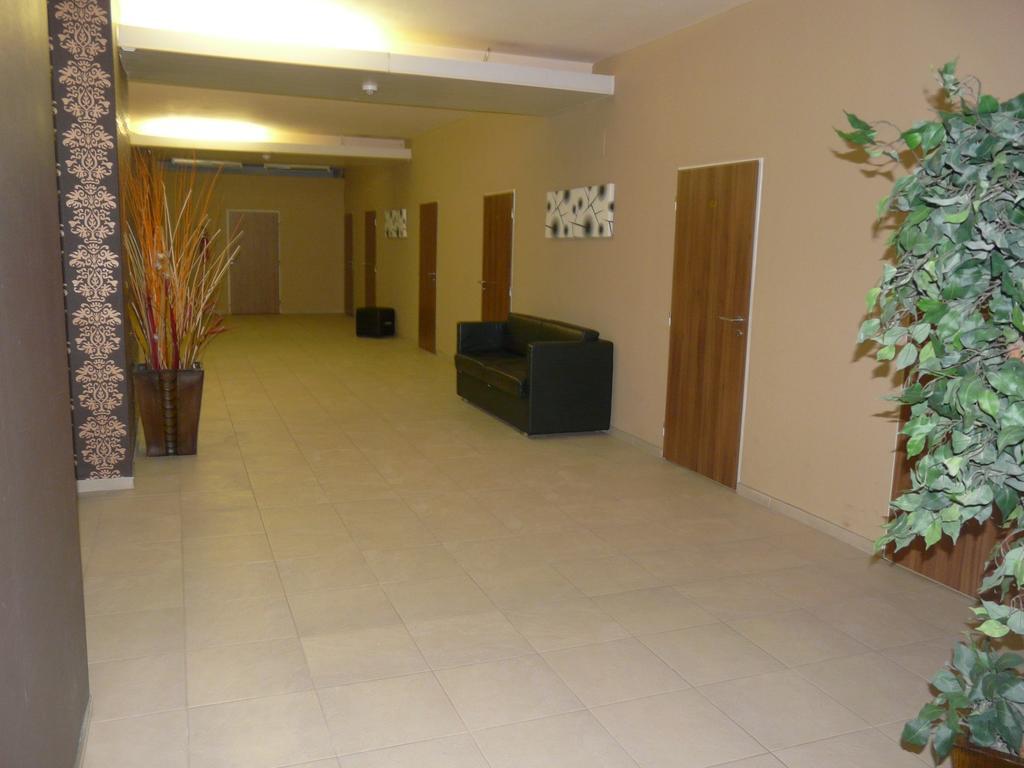 Hotel Ondras Zlín Kültér fotó